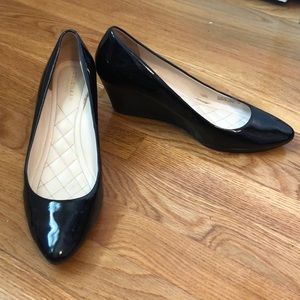 Cole Haan patent black wedges